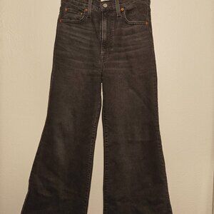 Levi's Ribcage Bell jeans